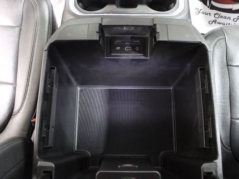 Used 2019 Chevrolet Silverado 1500 LTZ w/ LTZ Texas Edition image 34