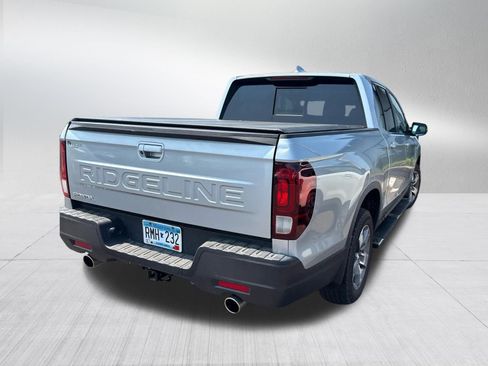 Used 2025 Honda Ridgeline RTL image 5