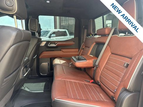 Used 2024 GMC Sierra 1500 Denali Ultimate AWD/4WD image 14