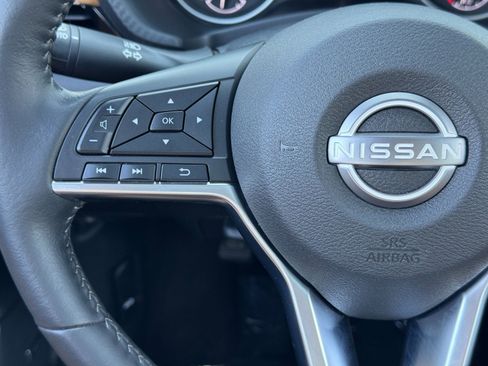 Used 2024 Nissan Sentra SV w/ SV Premium Package image 18