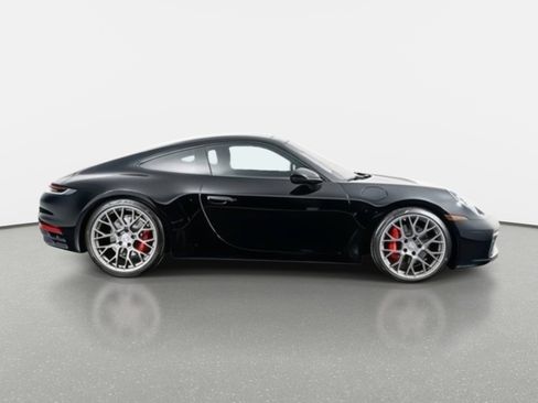 Used 2024 Porsche 911 Carrera 4S AWD/4WD image 5