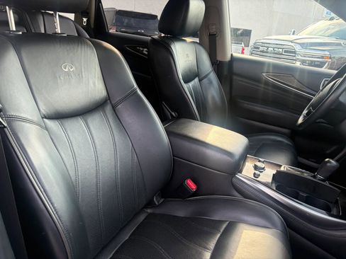 Used 2013 INFINITI JX35 AWD image 31