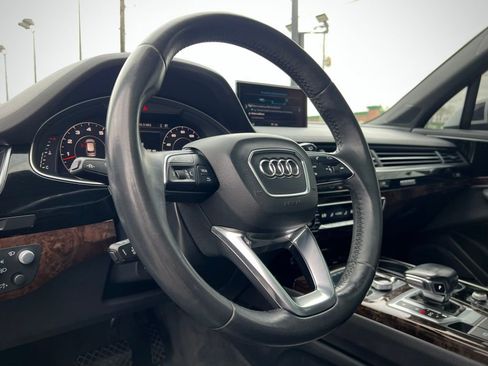 Used 2019 Audi Q7 3.0T Prestige AWD/4WD image 53