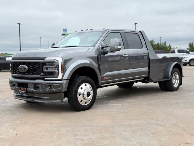 New 2025 Ford F450 Platinum AWD/4WD image 4