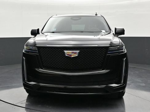 Used 2024 Cadillac Escalade Sport Platinum w/ LPO, Floor Liner Package AWD/4WD image 8
