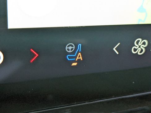 New 2025 Lincoln Navigator L Black Label image 30