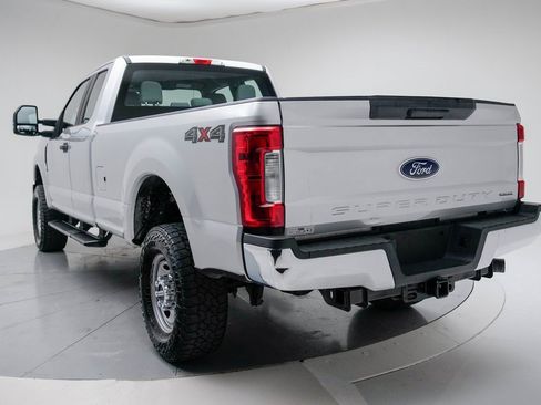 Used 2017 Ford F350 XL image 7
