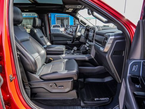 Used 2025 Ford F150 Lariat w/ Equipment Group 502A High image 14