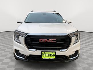 Used 2024 GMC Terrain SLE w/ Driver Convenience Package video 2