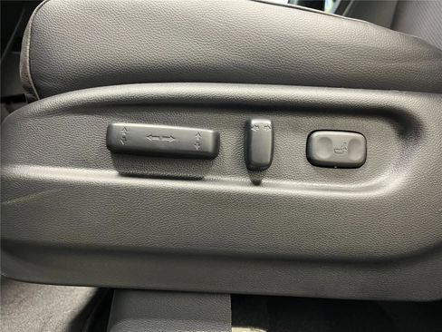 New 2026 Honda Ridgeline Black Edition image 9