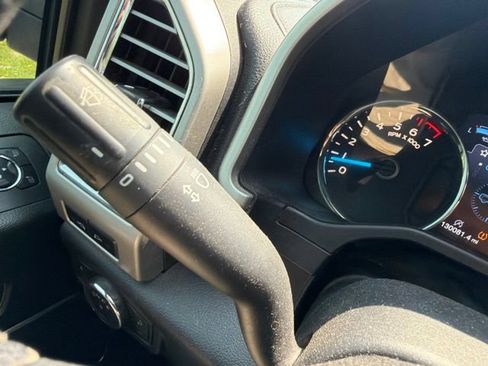 Used 2015 Ford F150 Lariat w/ Equipment Group 501A Mid AWD/4WD image 57