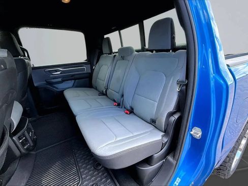 Used 2022 RAM 1500 Big Horn AWD/4WD image 23