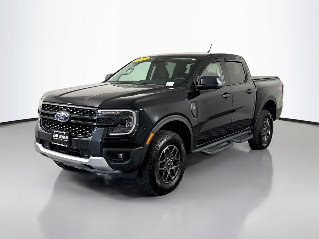 Used 2025 Ford Ranger XLT w/ Equipment Group 301A High AWD/4WD image 3