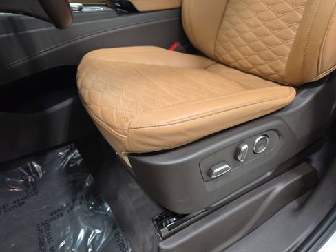 Used 2023 Cadillac Escalade Sport w/ Touring Package image 28