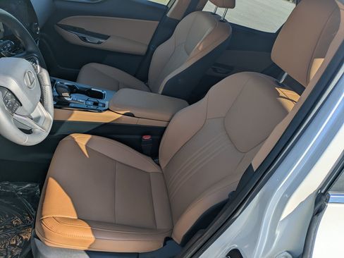 Used 2024 Lexus NX 250 NX 250 Premium image 19