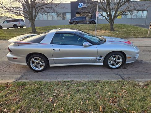 Used 2002 Pontiac Firebird Trans Am w/ SLP Firehawk Pkg RWD image 34