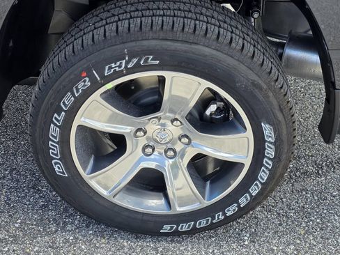 New 2026 RAM 1500 Express RWD image 32