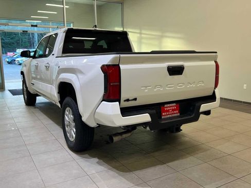 New 2026 Toyota Tacoma SR5 AWD/4WD image 4