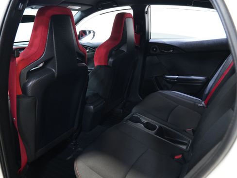 Used 2018 Honda Civic Type R image 35
