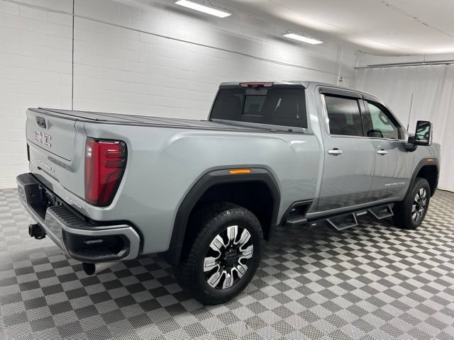 Used 2024 GMC Sierra 2500 Denali w/ Denali Reserve Package AWD/4WD image 5