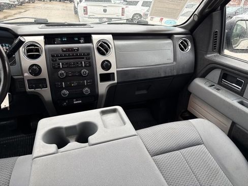 Used 2012 Ford F150 XLT w/ XLT Chrome Pkg image 9