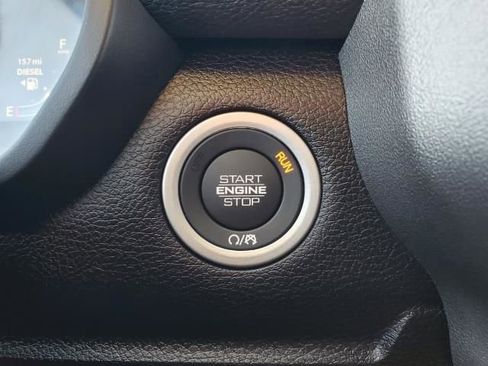 Used 2025 RAM 3500 Laramie image 28