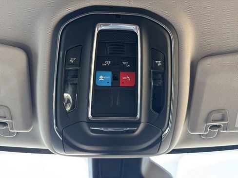 Used 2023 Jeep Grand Cherokee L Laredo image 20