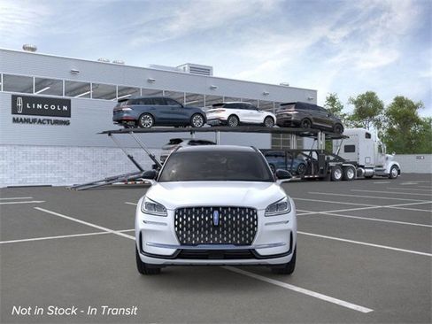 New 2026 Lincoln Corsair Grand Touring image 6