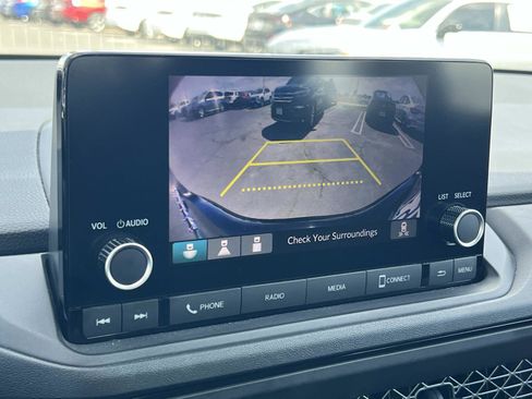 Used 2023 Honda Accord EX image 13