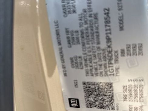 Used 2023 GMC Canyon AT4 w/ AT4 Premium Package image 14