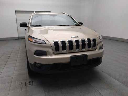 Used 2015 Jeep Cherokee Latitude w/ Cold Weather Group AWD/4WD image 14