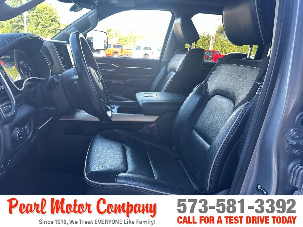 Used 2022 RAM 1500 Laramie AWD/4WD image 12