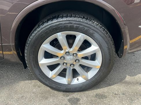 Used 2015 Buick Enclave Premium w/ Experience Buick Package image 12