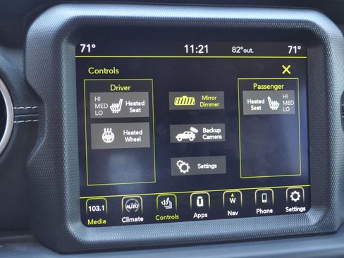 Used 2023 Jeep Wrangler Unlimited Sahara w/ Cold Weather Group AWD/4WD image 17