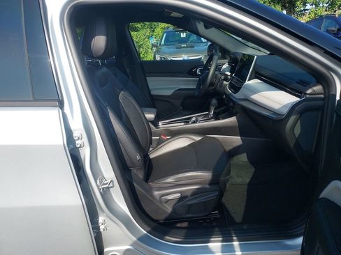Used 2026 Jeep Compass Limited AWD/4WD image 30