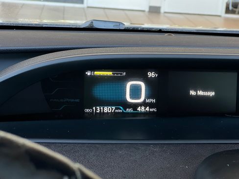 Used 2018 Toyota Prius Prime Premium image 26