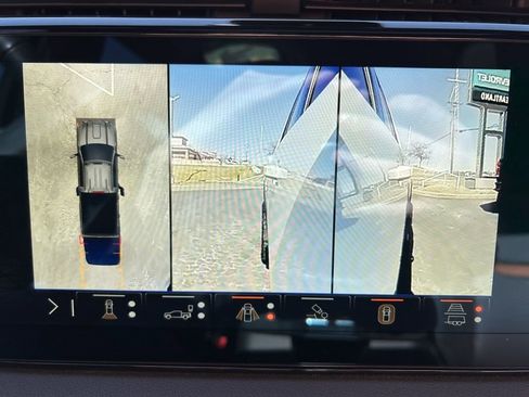 Used 2024 GMC Sierra 2500 AT4 w/ AT4 Premium Plus Package image 37