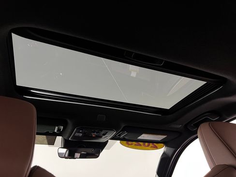 Certified 2025 Toyota 4Runner Limited image 27