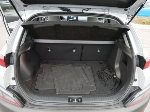 Used 2023 Hyundai Kona SEL image 18