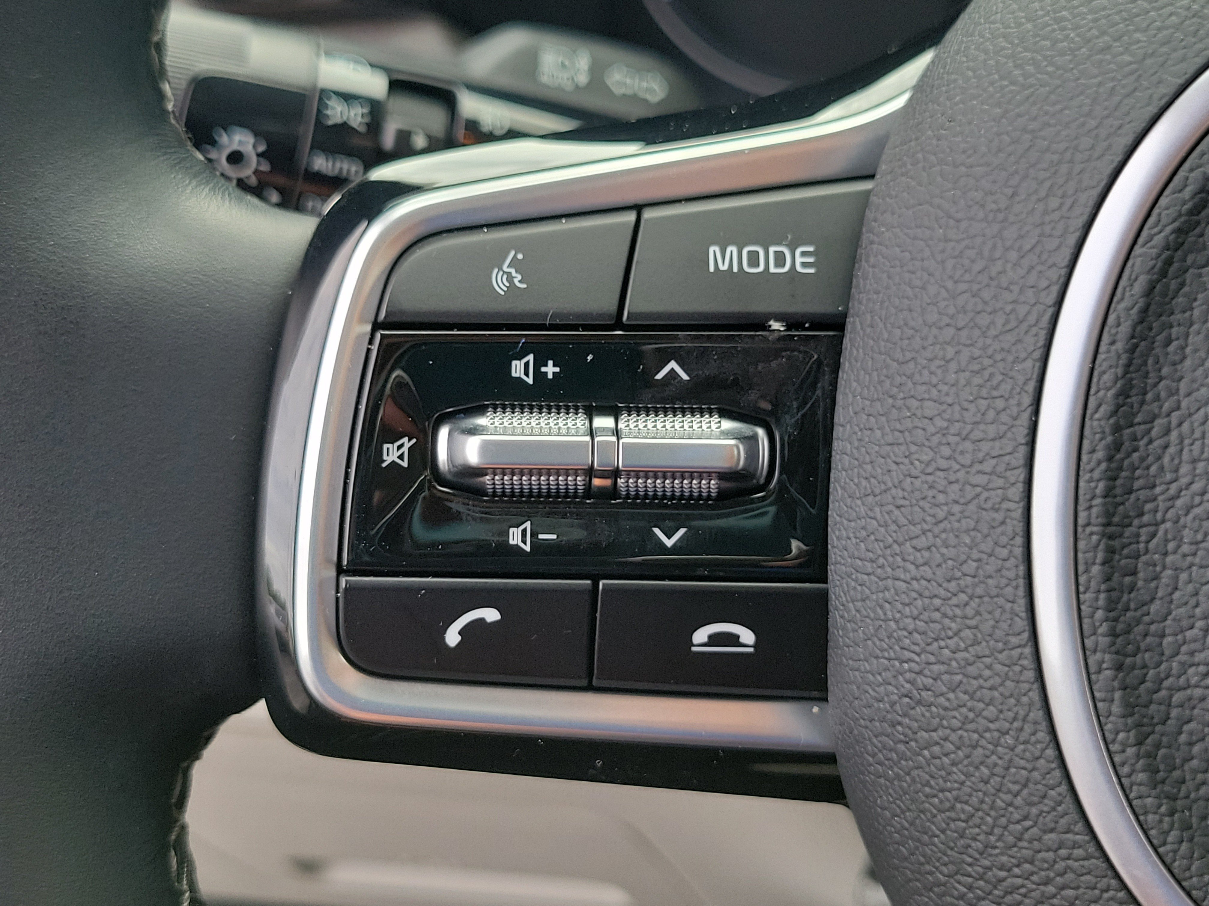 Used 2023 Kia Sorento EX FWD image 30
