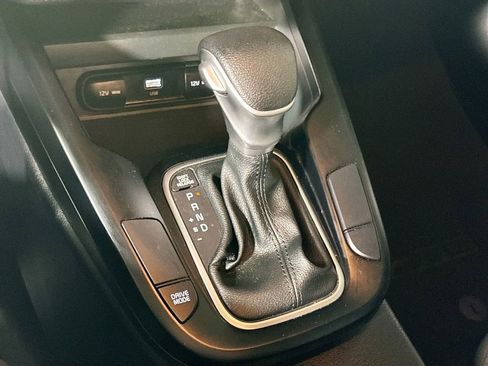 Used 2023 Kia Soul LX FWD image 17
