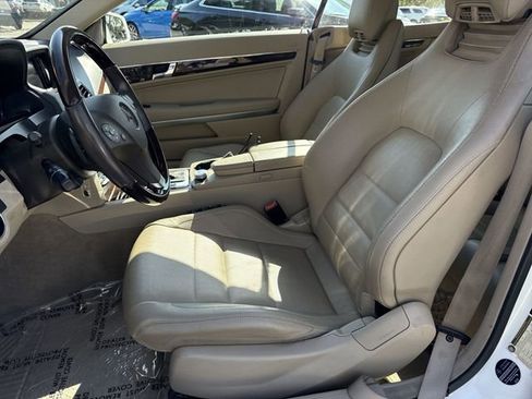 Used 2011 Mercedes-Benz E 350 Cabriolet image 11