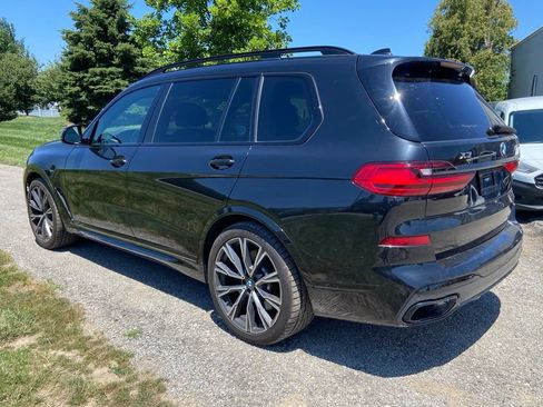 Used 2022 BMW X7 M50i AWD/4WD image 3