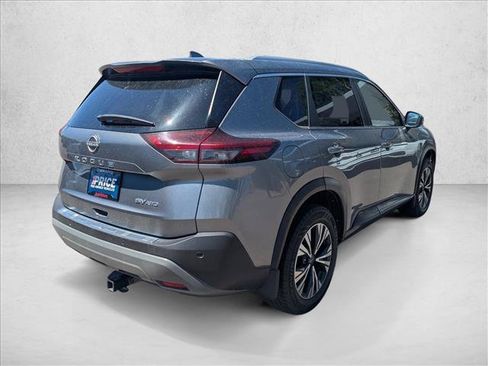 Used 2022 Nissan Rogue SV w/ SV Premium Package AWD/4WD image 5