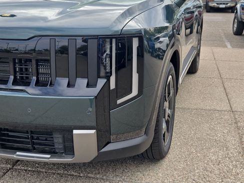 New 2027 Kia Telluride EX FWD image 11