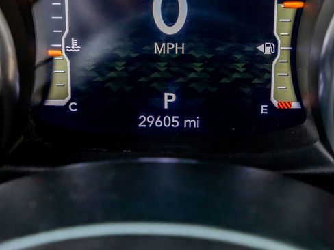 Used 2022 Jeep Gladiator Rubicon w/ LED Lighting Group image 19