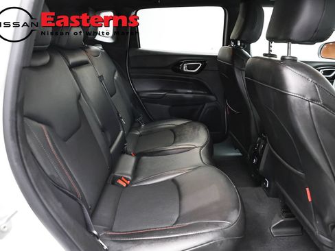 Used 2025 Jeep Compass Trailhawk w/ Trailer Tow Group AWD/4WD image 22