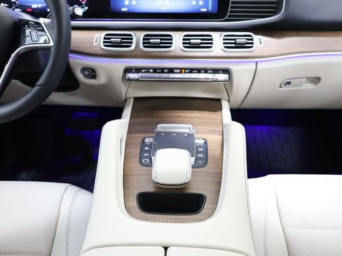 Certified 2025 Mercedes-Benz GLE 350 4MATIC image 20