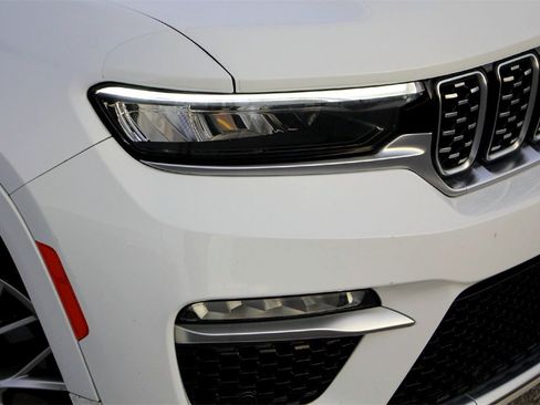 Used 2022 Jeep Grand Cherokee Summit w/ Advanced Protech Group IV image 2