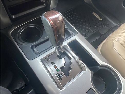 Used 2024 Toyota 4Runner Limited image 28